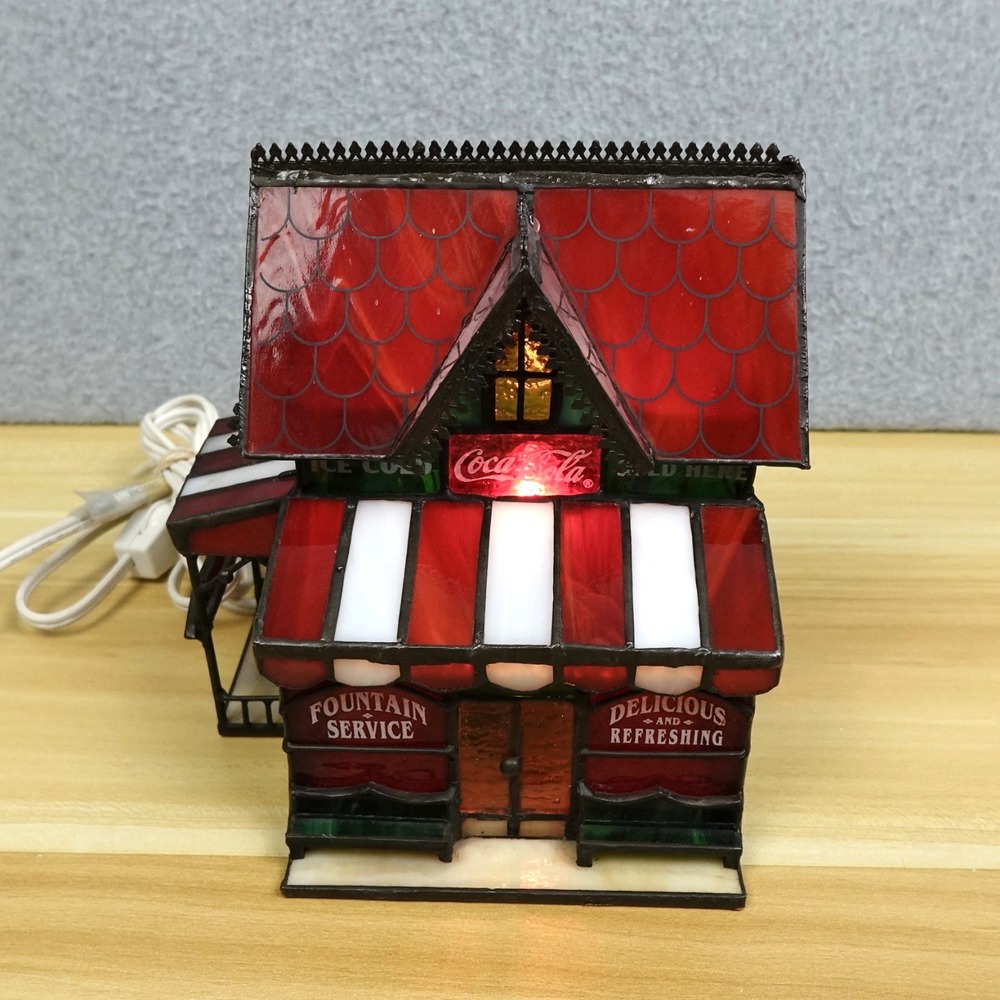 Vintage 1995 Franklin Mint COCA-COLA Light Up Stained Glass Corner Store Good